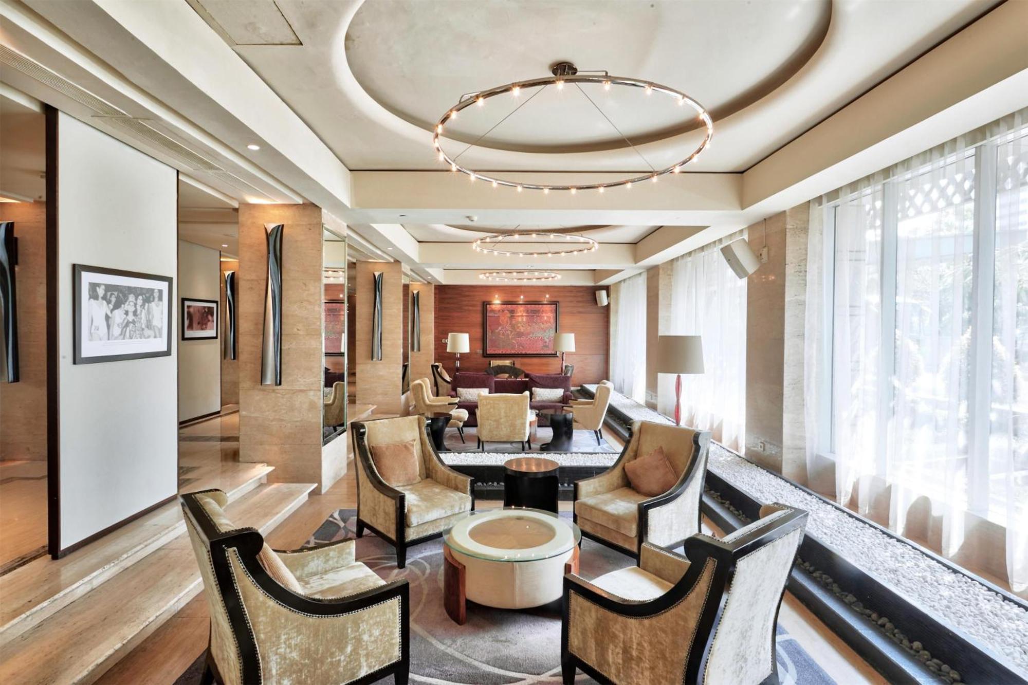 Hotel Indonesia Kempinski Jakarta Exterior photo